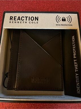 Kenneth Cole Reaction Men's Black RFID Wallet Card Case